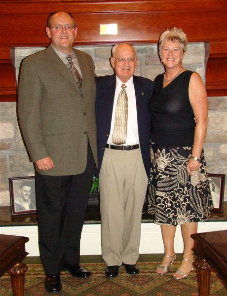 Bob-Fran 50th rh561.JPG