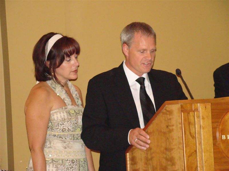 Bob-Fran 50th rh610.JPG