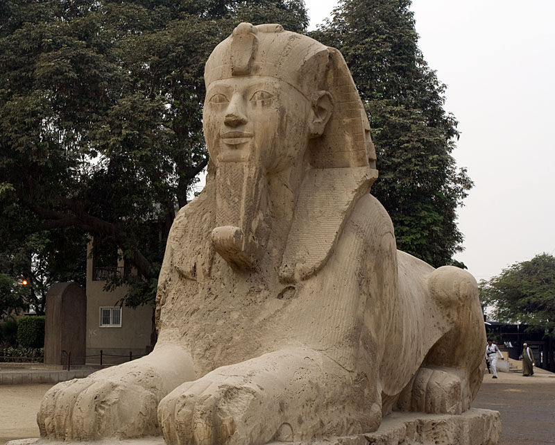 Alabaster sphinx of the New Kingdom 0600