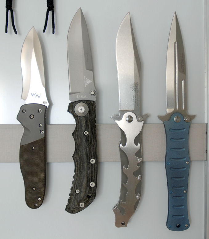 Mercworx, Lone wolf, Camillus