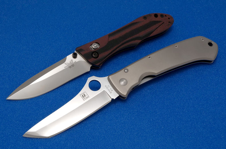Benchmade 730 and Spyderco C46P Lum tanto