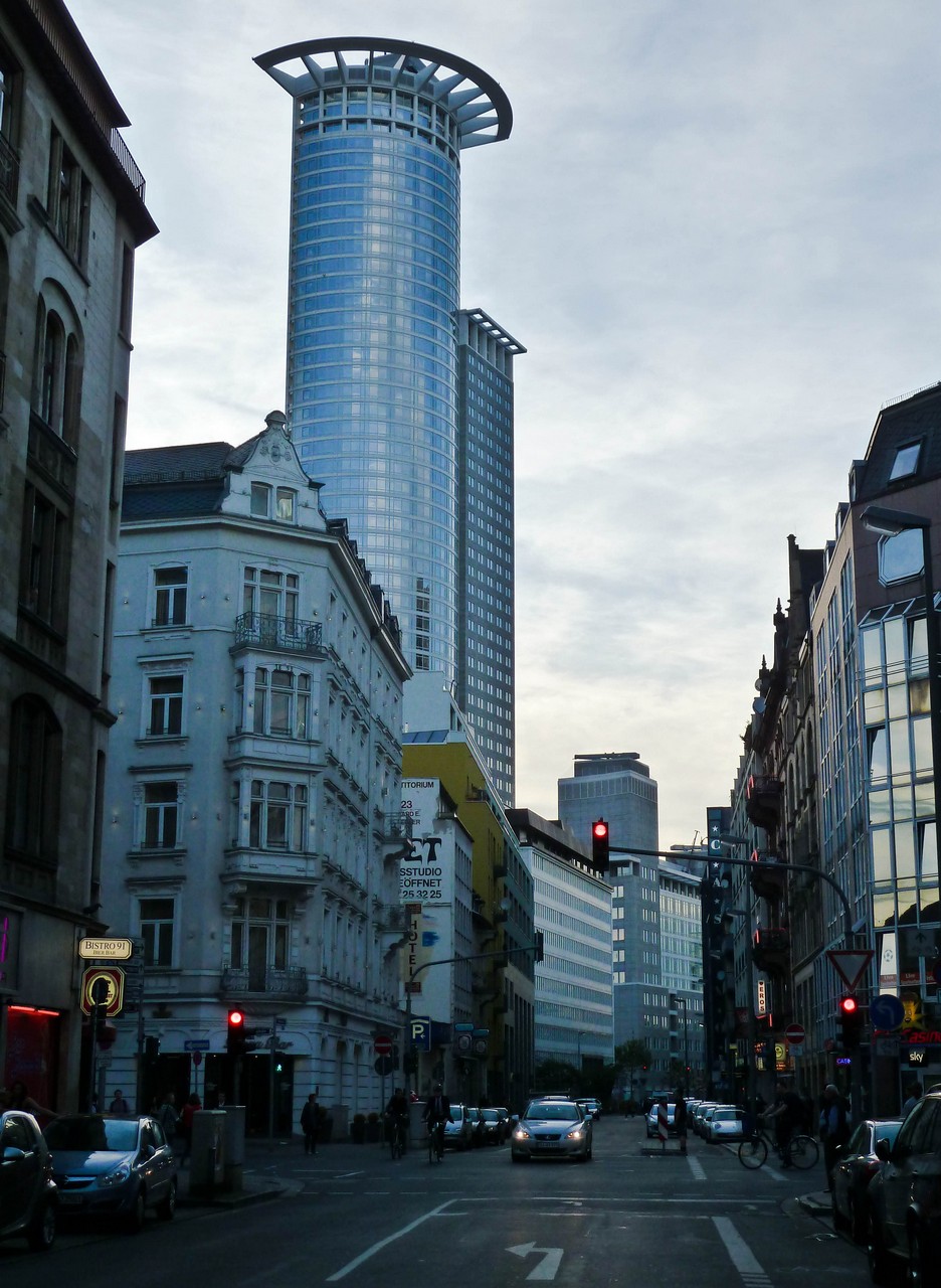 frankfurt_May_2012-1030848.jpg