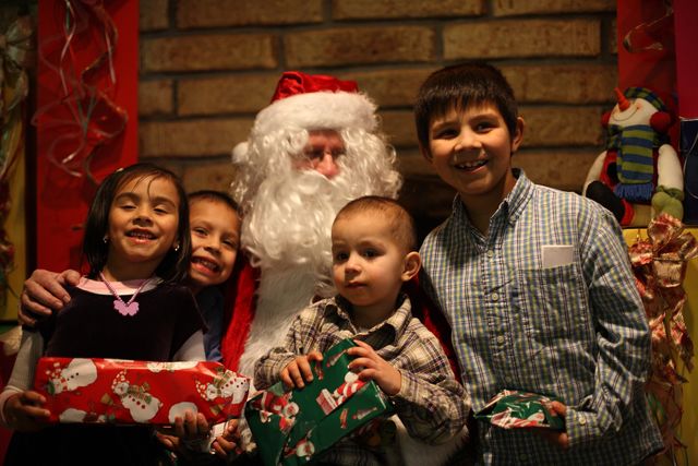 OLG_Posada_19Dec2010_ 128.JPG