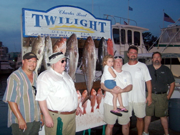 Destin 06 weigh-in for Fishing contest,  Mike Blackwell 2nd from Lf. Mark Solomon, 2nd from Rt.