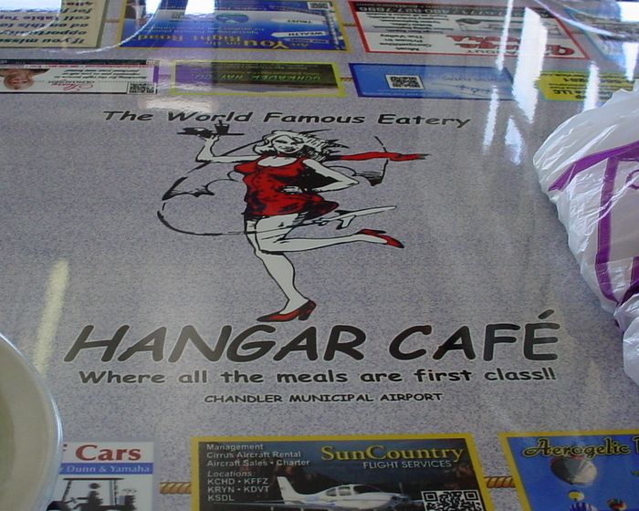 Hanger Caf