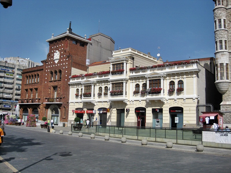 Len.Calle Ancha