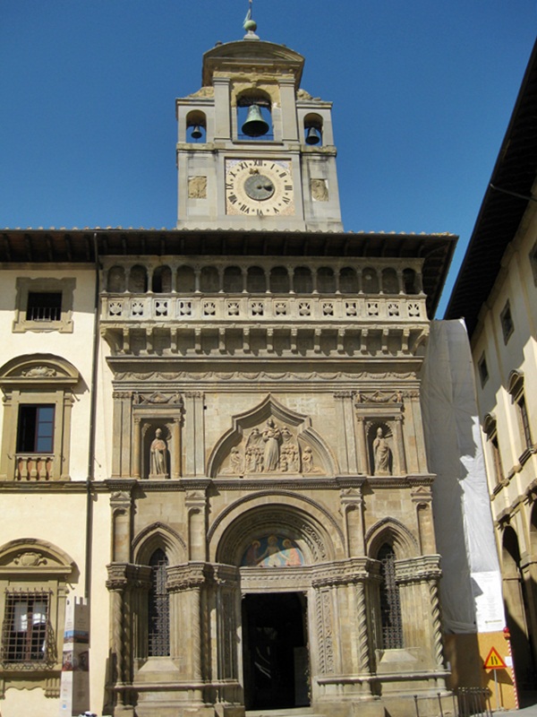 Arezzo. Palazzetto della Fraternita dei Laici