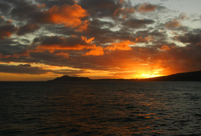 Diamond Head Sunset from China Walls