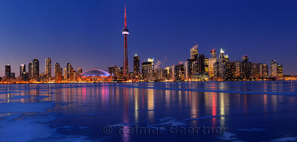 223 Toronto winter nightscape 3.jpg