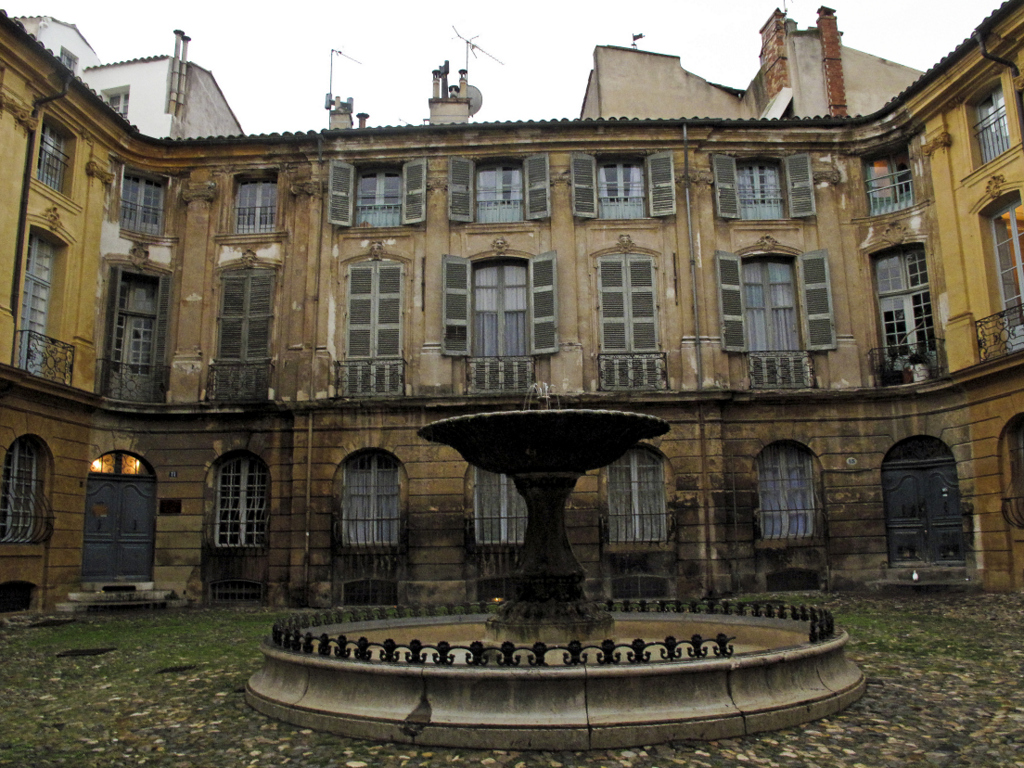 une fontaine  Aix-en- Provence #2