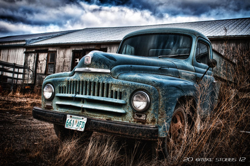 1951 IHC L-130