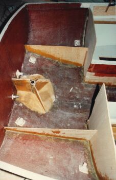 rudder tube support