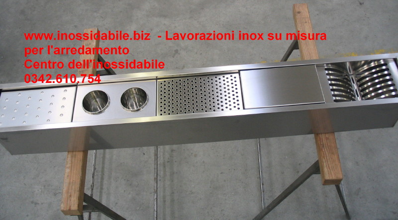 canale attrezzato inox vasca e accessori su misura