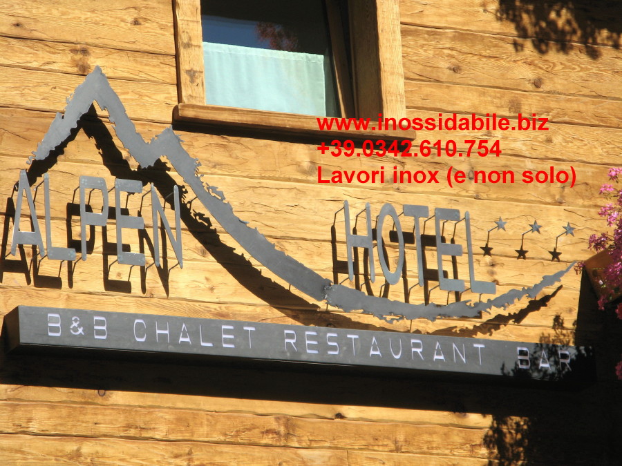 alpen hotel insegna lamiera nera taglio laser_2_1.JPG