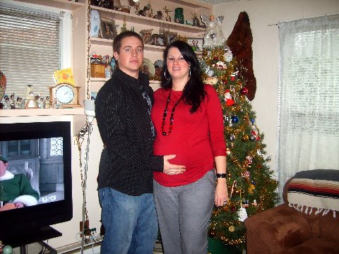 Travis and Gari 7 mos pregnant.jpg