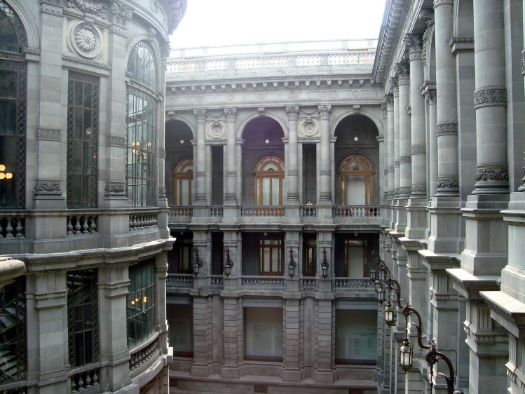 Museo Nacional de Arte (MUNAL) Interior