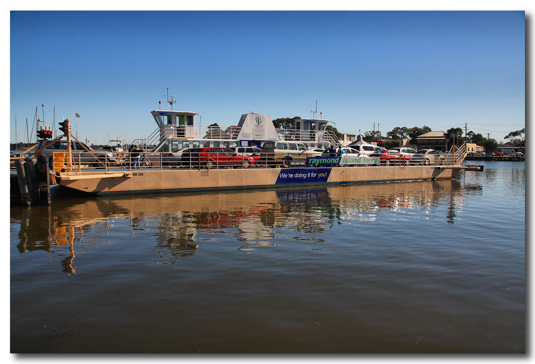 Raymond Island Ferry