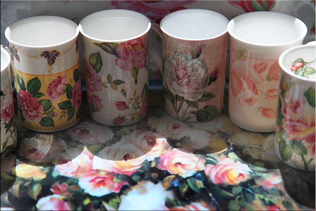Rose coffee mugs