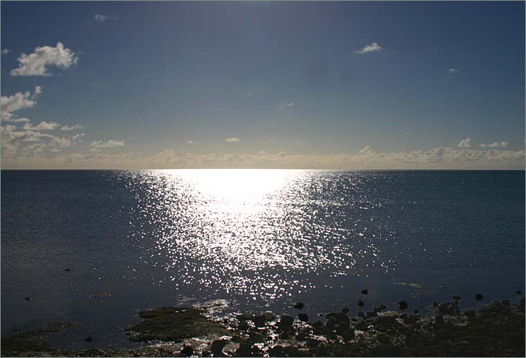 Sunlight on the sea 3