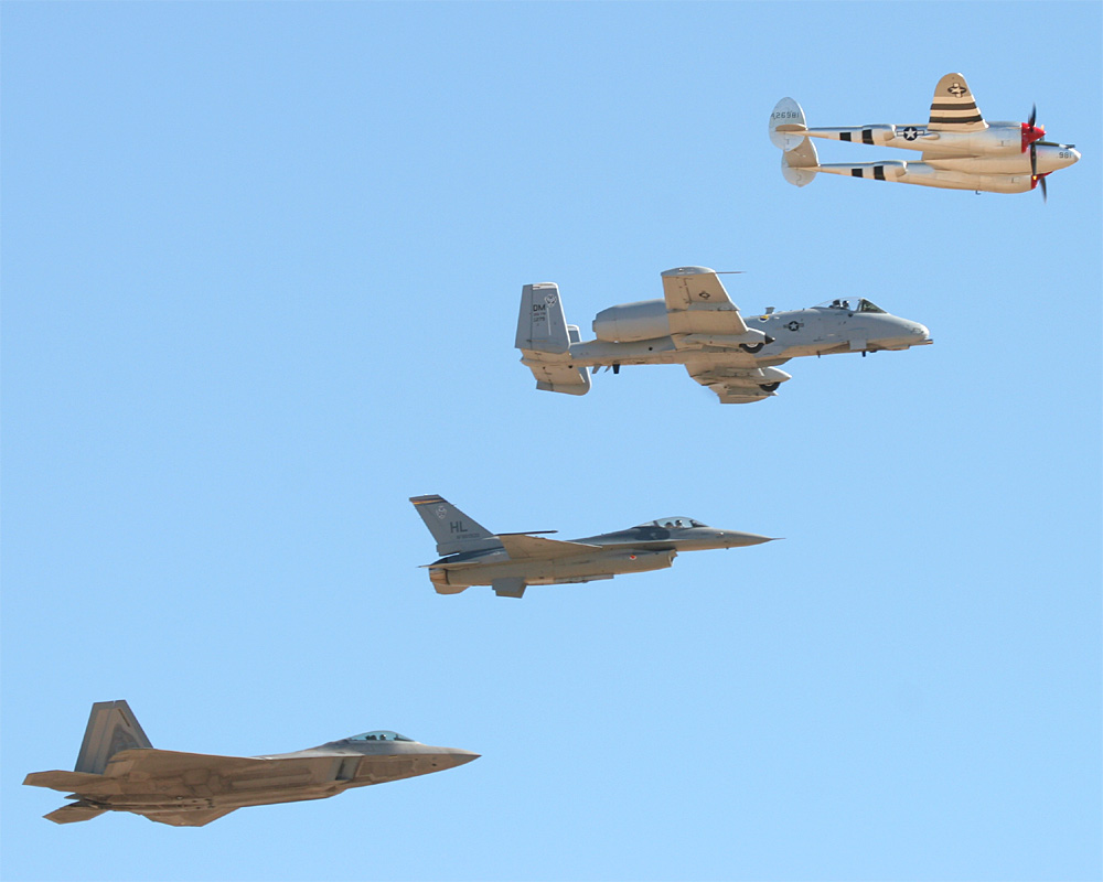 Fly_by_03.jpg