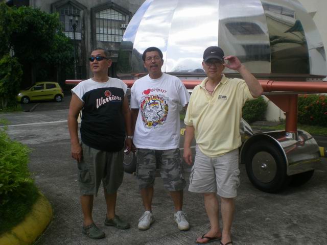 THREE MUSKEETER