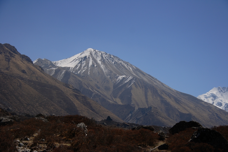 Tsergo RI (4984 m)