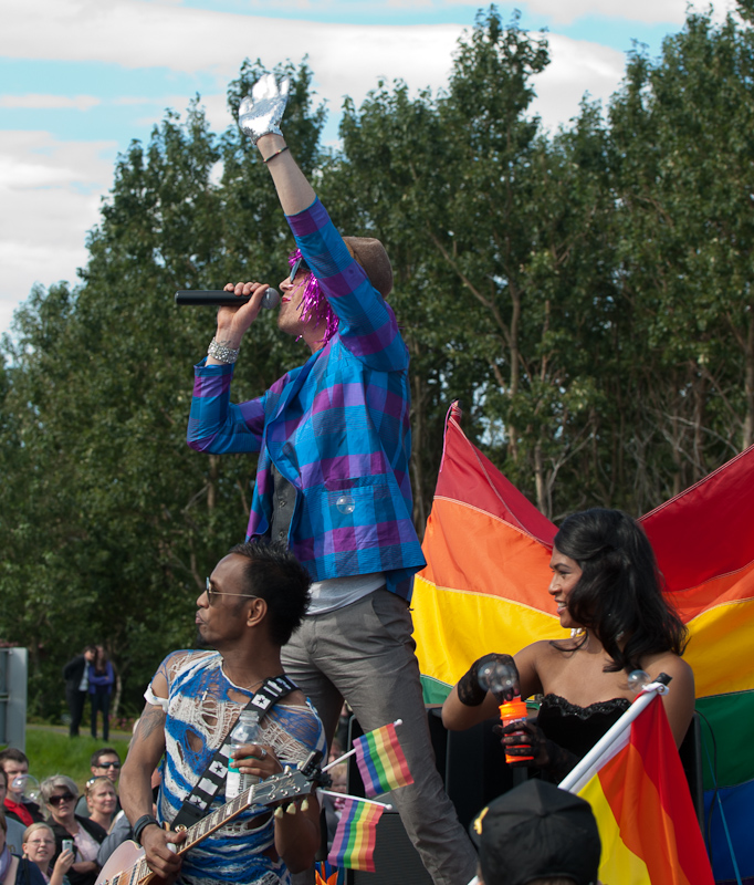 Gay Pride 2011- DSC-2012.jpg