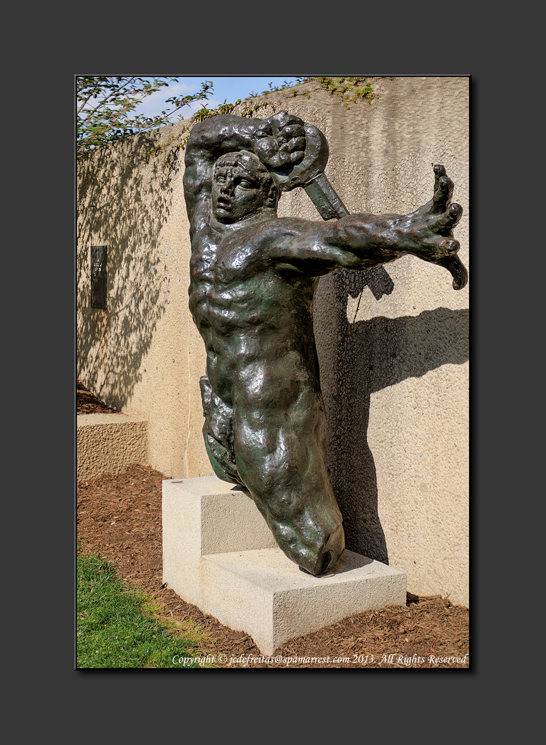 2013 - Hirshhorn Museum of  Modern Art Sculpture Garden - Washington DC, USA