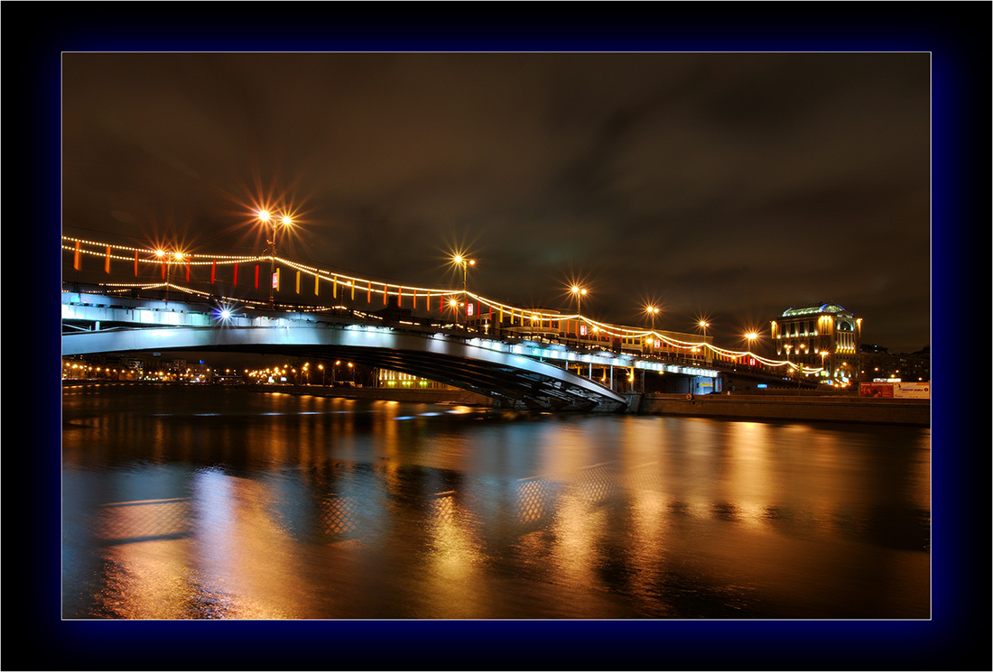 Moscow river, Bolshoi Ustinsky bridge