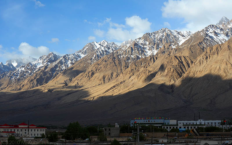 d7013 025.jpg