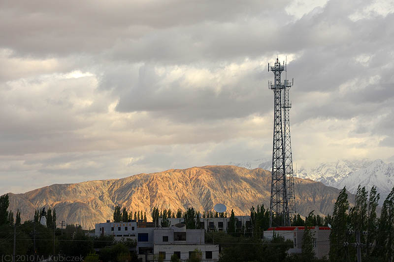 d7013 042.jpg