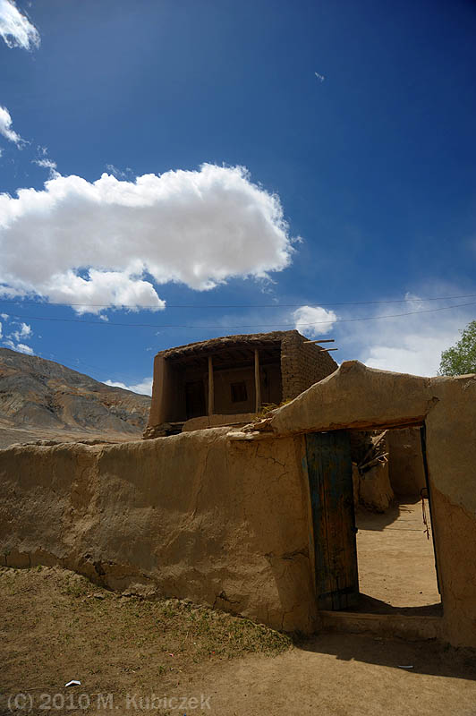 d7013 151.jpg
