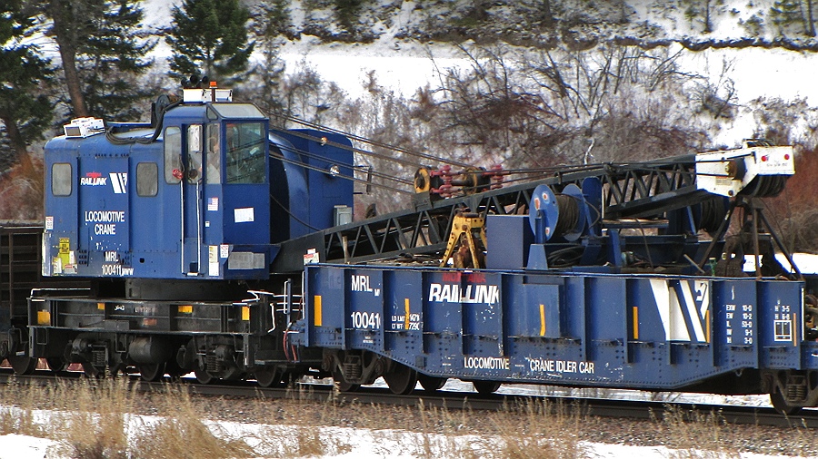 MRL 100411 Crane - Avon, MT (1/13/11)