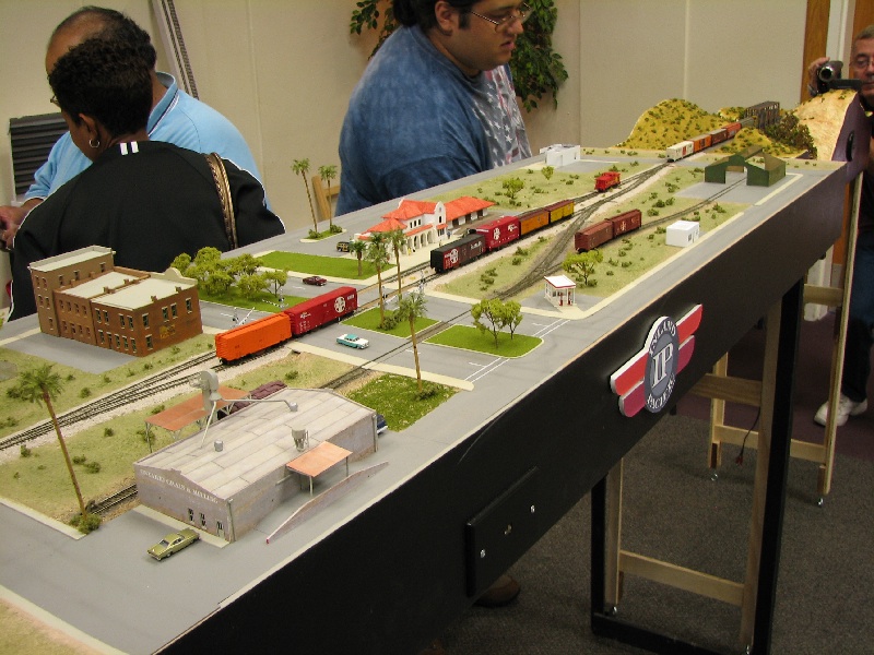 N-scale layout