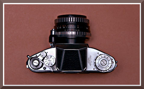 Exakta VXIIa Top View