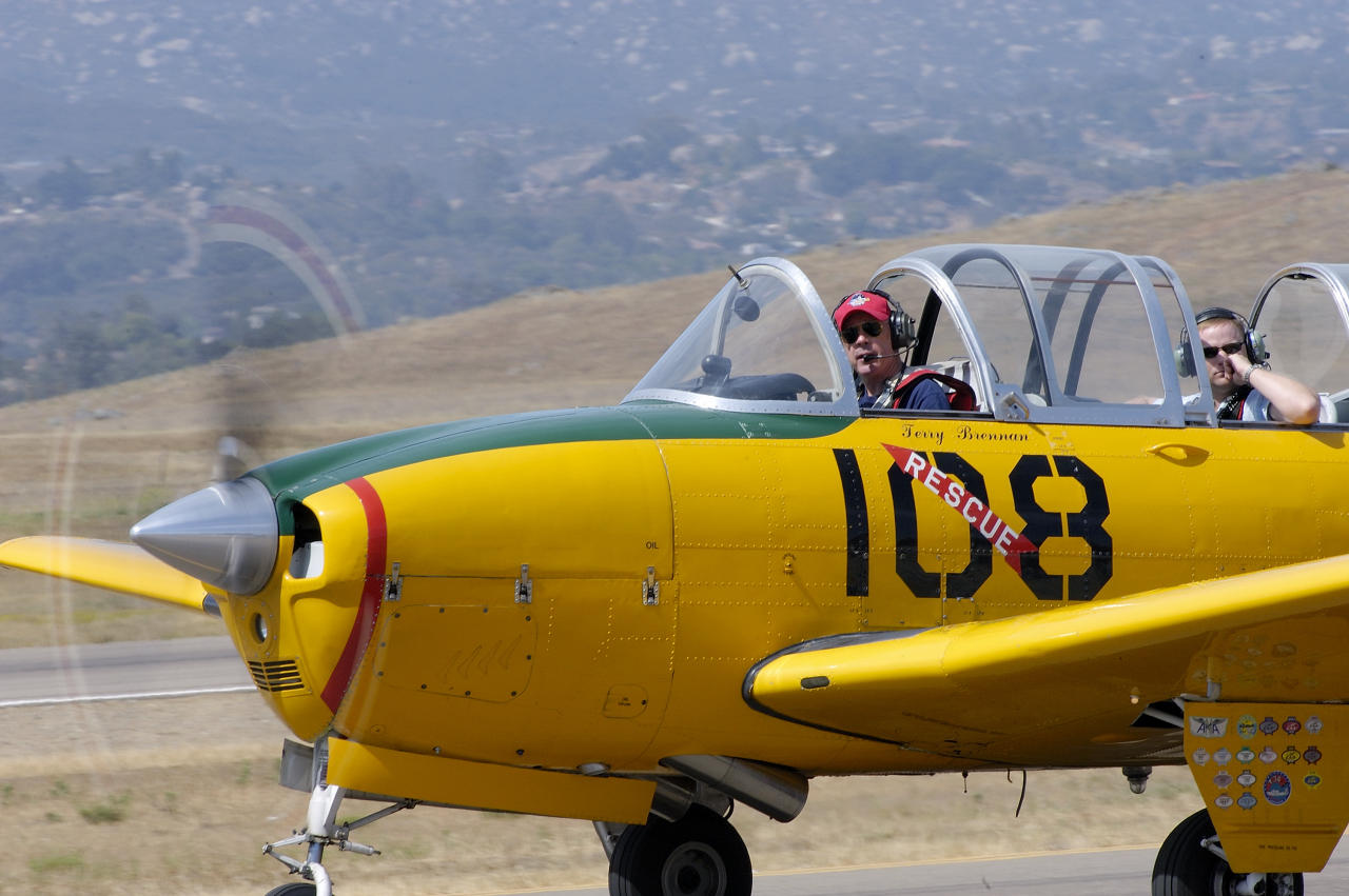 Fly-in Beech T-34