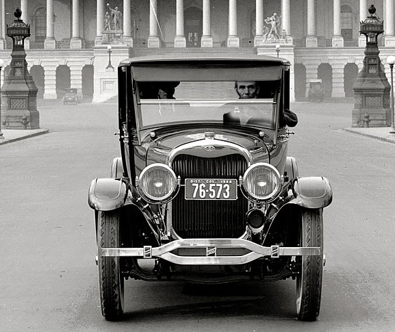 Lincoln-car.jpg