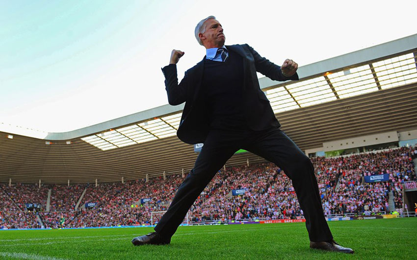 Celebratory-manager-O.jpg