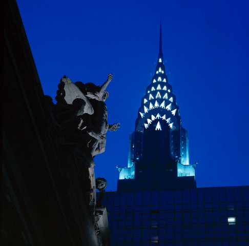 Chrysler-arrowheads.jpg