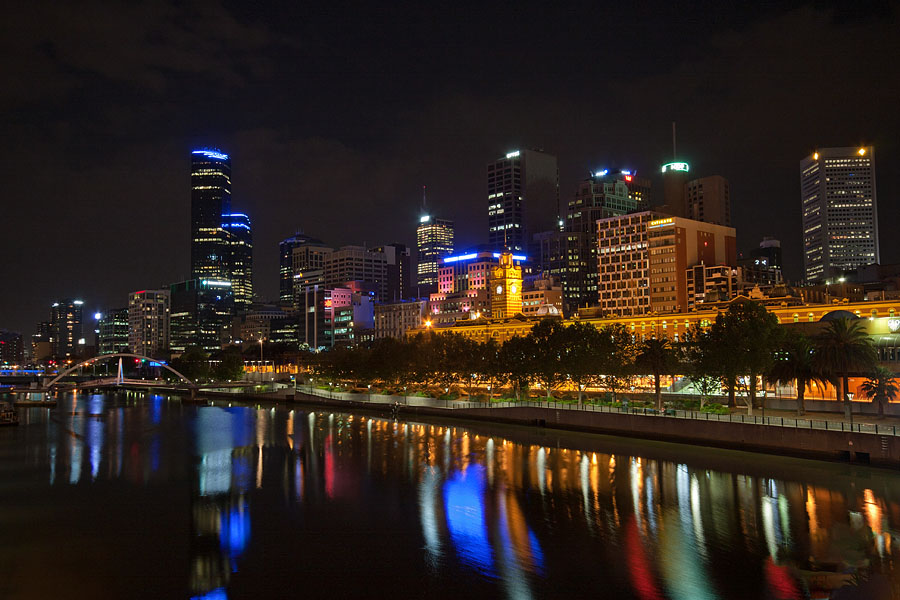 Melbourne at night