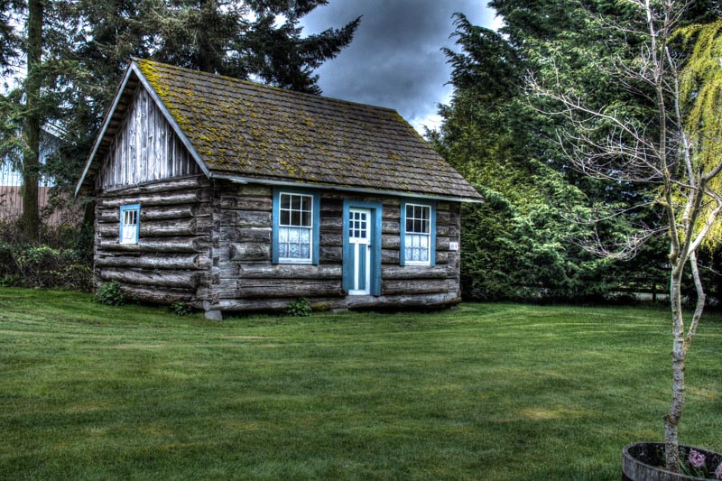 Jim Lowrys 120 year old cabin