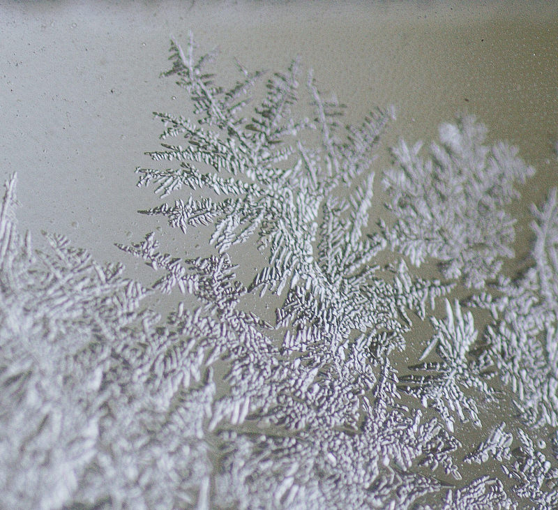  Ice crystals on car window