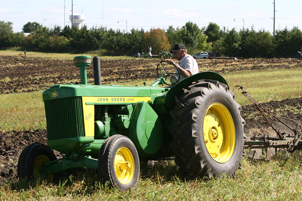 Two Cylinder Club Plowing Day