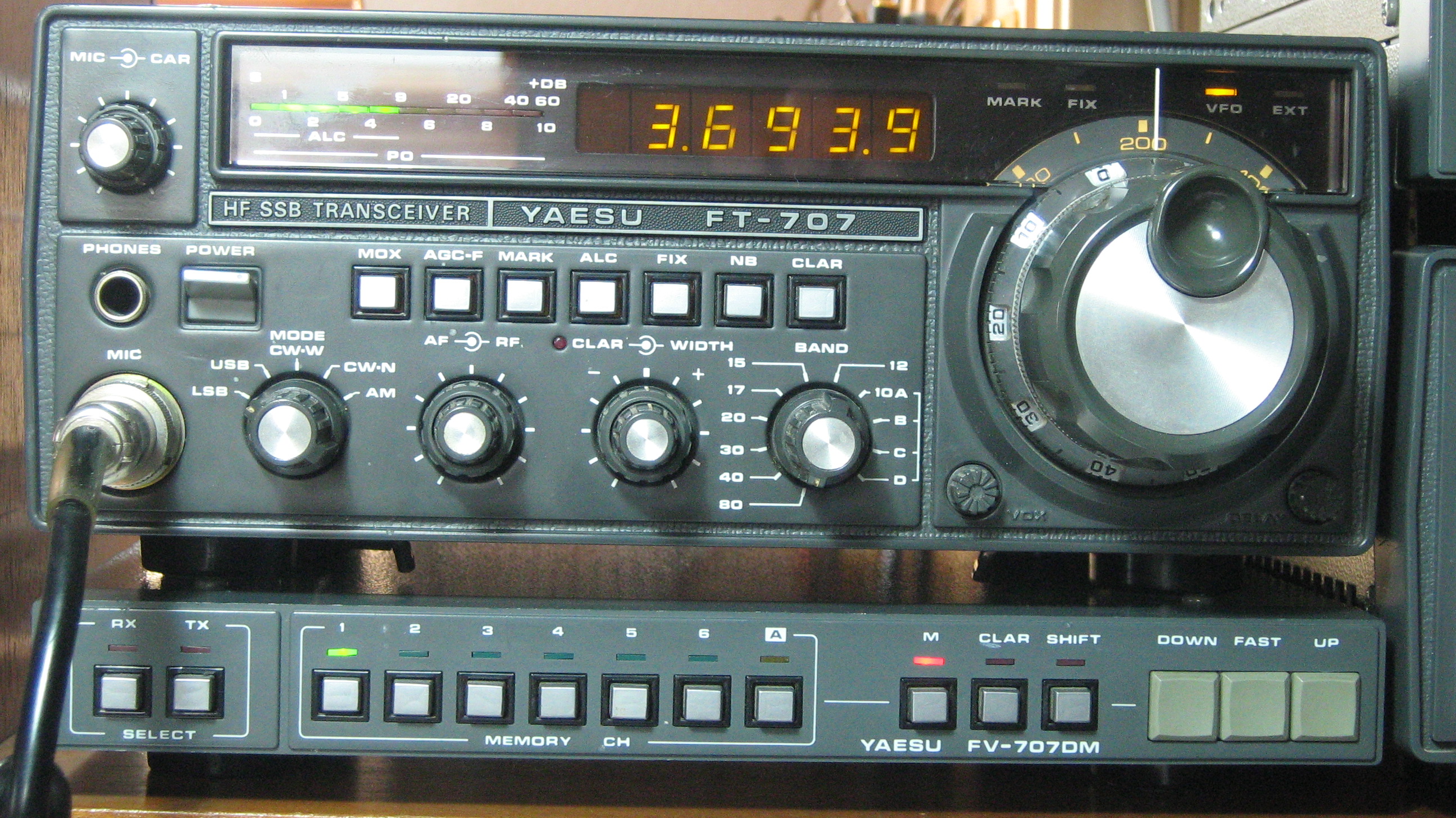 FT 707 with FV 707