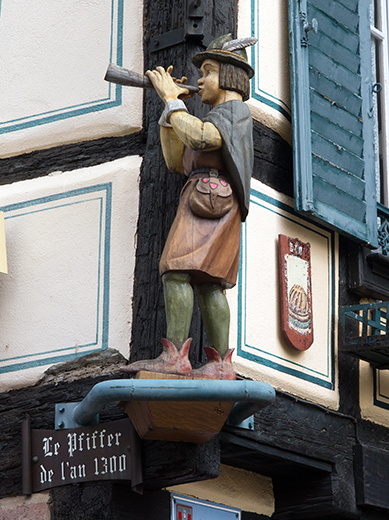 B008544.jpg
