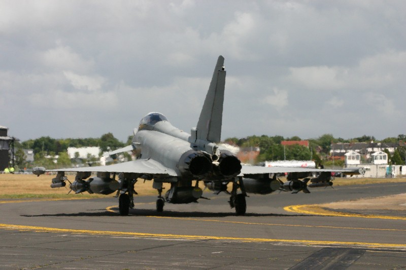 ZJ700t Eurofighter Typhoon 014.JPG