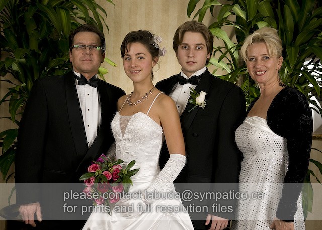 CB2008175-.jpg