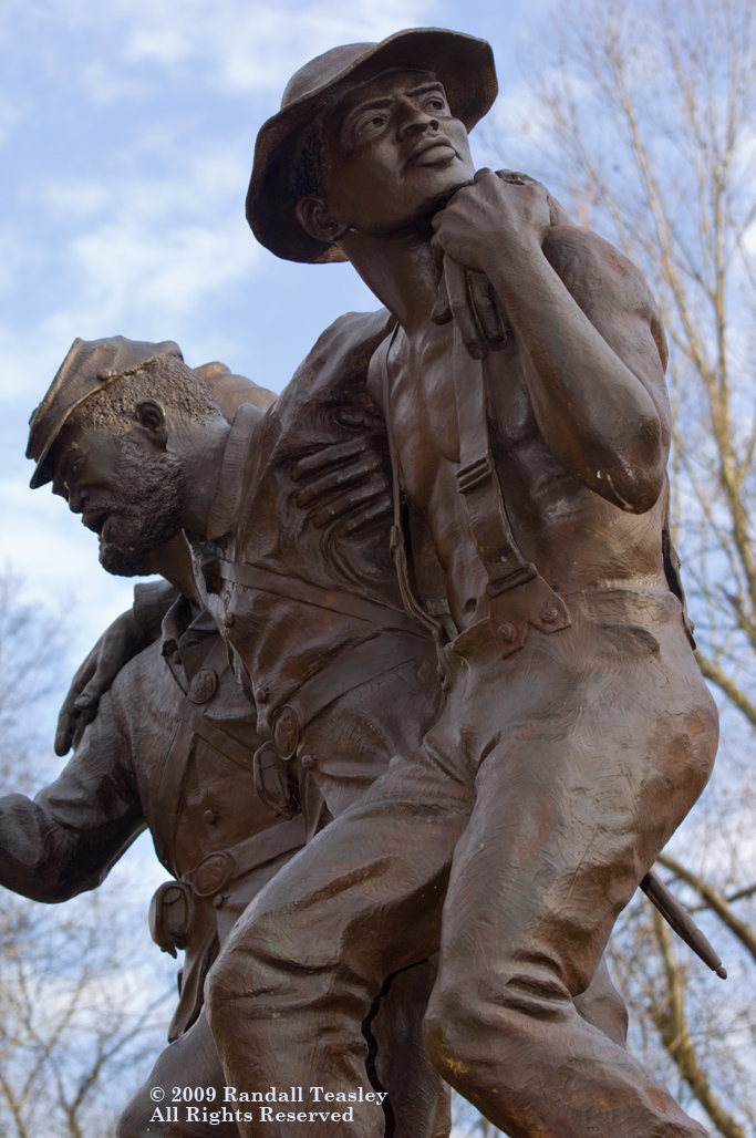 African-American-Monument-02