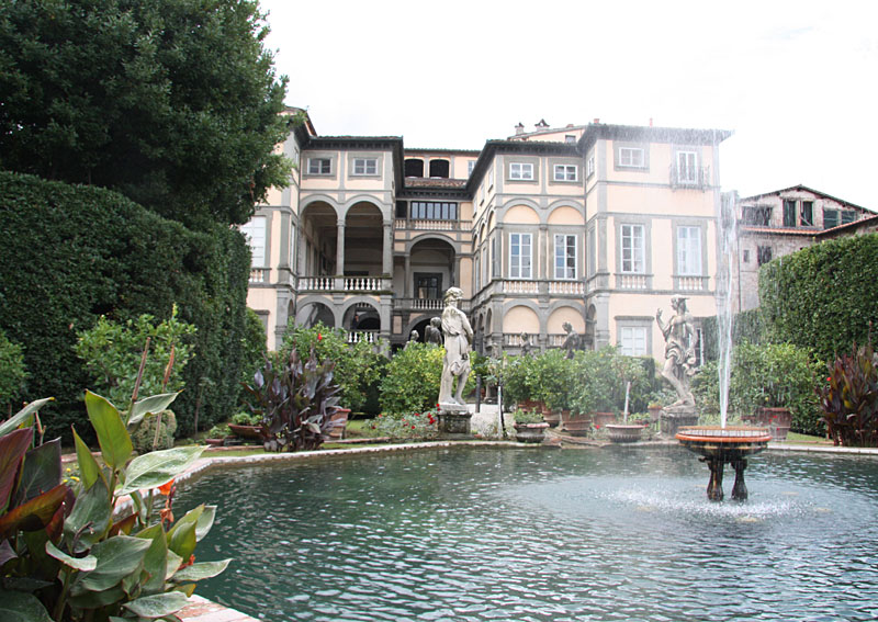 Palazzo Pfanner, Lucca