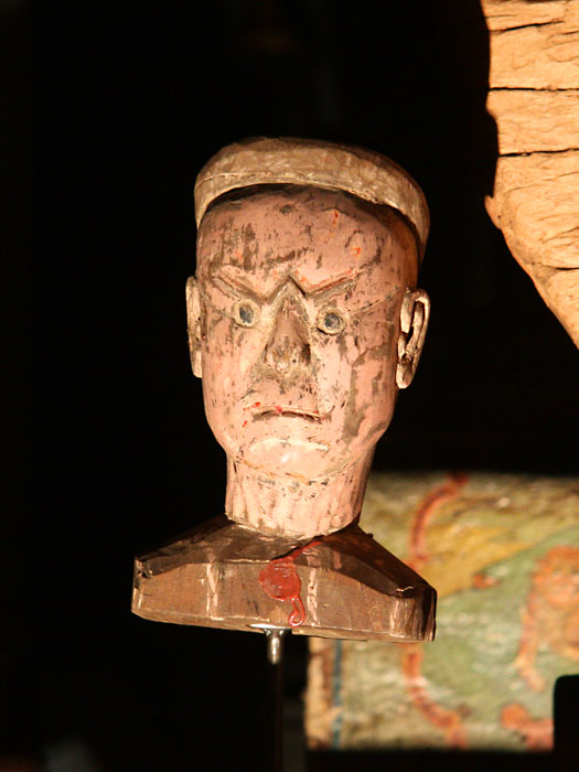 Floating Head, Bruges